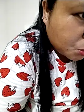 Snapshot of big_booty15 chatting on 11-23-25, 12:10 big booty15 online show from 11-23-25, 12:10