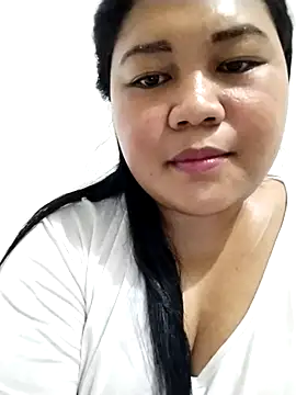 Snapshot of big_booty15 chatting on 11-28-25, 02:53 big booty15 online show from 11-28-25, 02:53