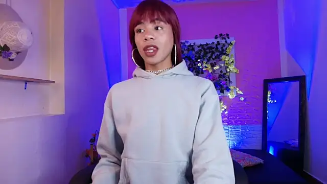 Katy bratz  online show from 10-03-25, 03:03