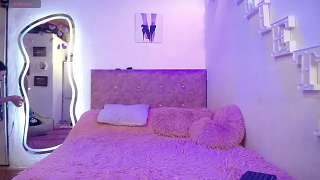 solpeich online show from 12-02-25, 04:24