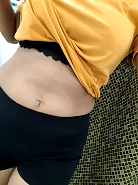 Kayna Rawat online show from 11-10-25, 10:47