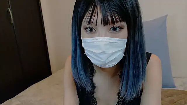 sarina at online show from 11-14-25, 09:30