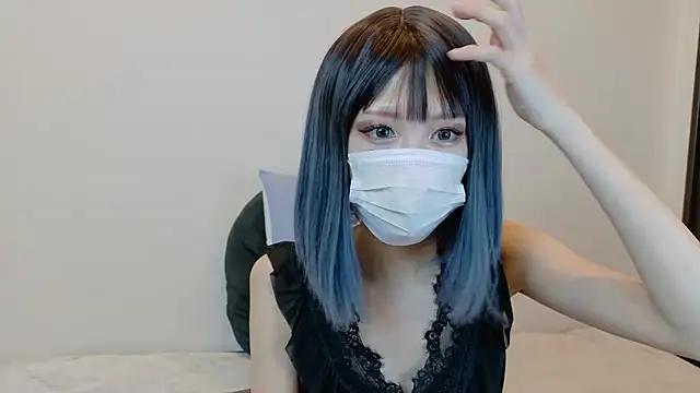 sarina at online show from 02-18-26, 04:19