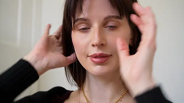 ellaa91 online show from 11-06-25, 07:26