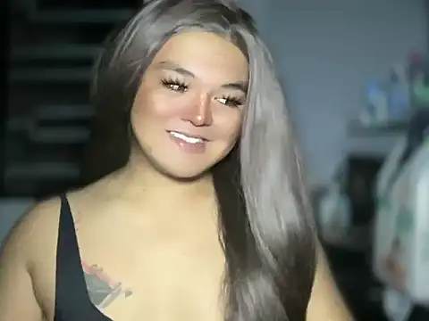 Snapshot of Holygoddessanitaxx chatting on 11-02-25, 10:39 Holygoddessanitaxx online show from 11-02-25, 10:39