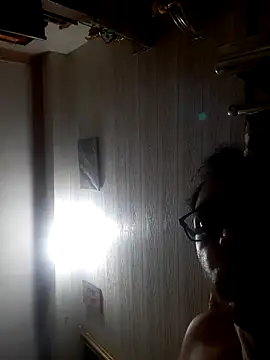 Hot-boy077 online show from 12-01-25, 09:36