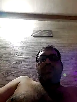 Hot-boy077 online show from 04-13-26, 01:33