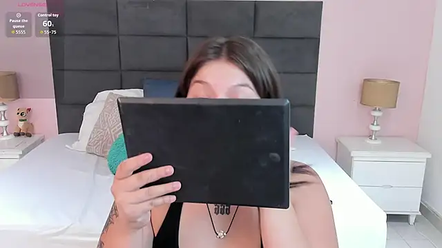 Snapshot of Abby-campbel chatting on 02-07-26, 08:23 Abby-campbel online show from 02-07-26, 08:23