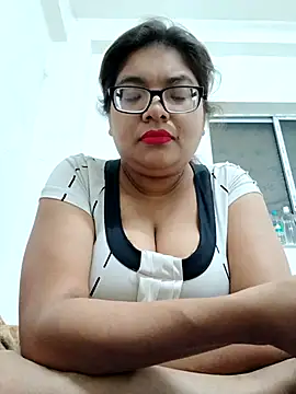 Elie couple143 online show from 11-19-25, 08:09