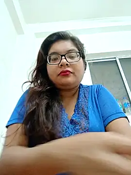 Elie couple143 online show from 12-18-25, 06:47