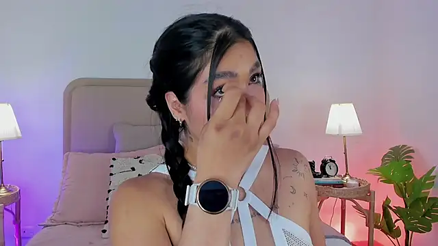 Snapshot of Cutie_Riley chatting on 09-16-25, 02:51 Cutie Riley online show from 09-16-25, 02:51