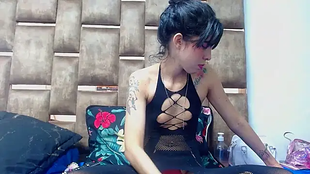 Alexahotz online show from 09-21-25, 06:48