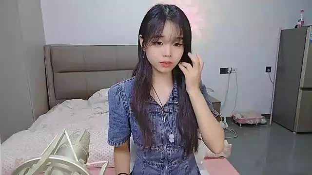 Snapshot of kexin_a chatting on 09-17-25, 04:58 kexin a online show from 09-17-25, 04:58