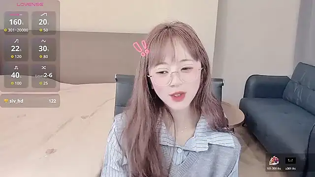 nini a online show from 10-24-25, 10:55