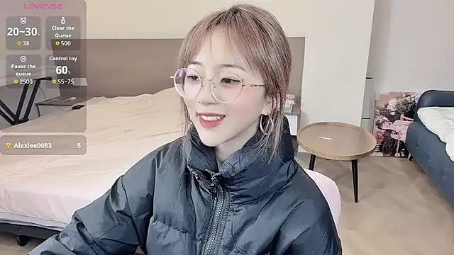 nini a online show from 11-27-25, 07:32