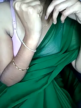 Nidhi lovely online show from 09-13-25, 04:18