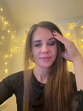 LucieMack online show from 02-10-26, 03:38