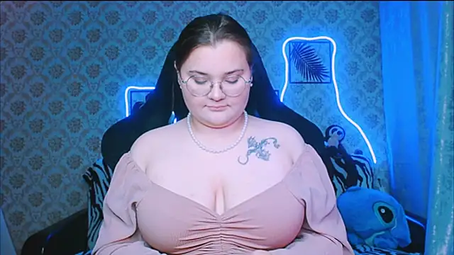 Snapshot of InLoveWithLife26 chatting on 09-24-25, 07:50 InLoveWithLife26 online show from 09-24-25, 07:50