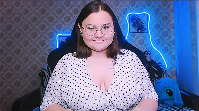 Snapshot of InLoveWithLife26 chatting on 10-04-25, 08:34 InLoveWithLife26 online show from 10-04-25, 08:34