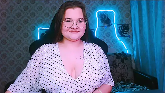 Snapshot of InLoveWithLife26 chatting on 02-25-26, 07:34 InLoveWithLife26 online show from 02-25-26, 07:34