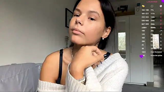 MaydaCornwall online show from 12-05-25, 08:01