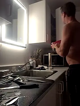 ironleg69 online show from 10-17-25, 02:15