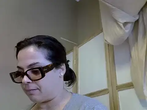 ITALIANASISIXX online show from 01-19-25, 01:55