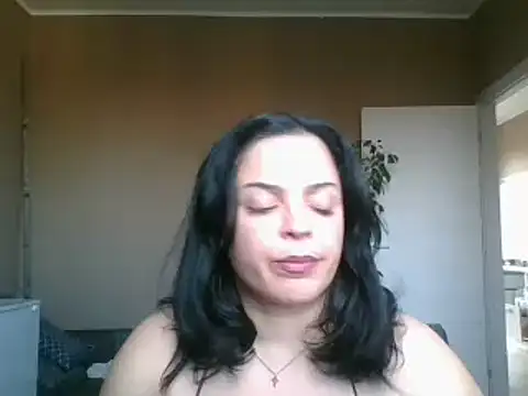 ITALIANASISIXX online show from 02-11-26, 12:32