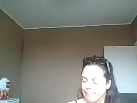 ITALIANASISIXX online show from 03-18-26, 11:57