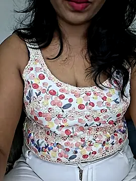 Snapshot of Marathi_jiya1 chatting on 10-07-25, 05:48 Marathi jiya1 online show from 10-07-25, 05:48