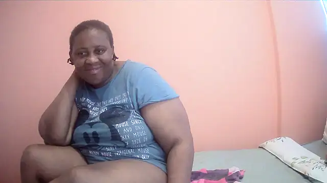 Snapshot of HUGEASSXXXXX chatting on 10-22-25, 05:19 HUGEASSXXXXX online show from 10-22-25, 05:19