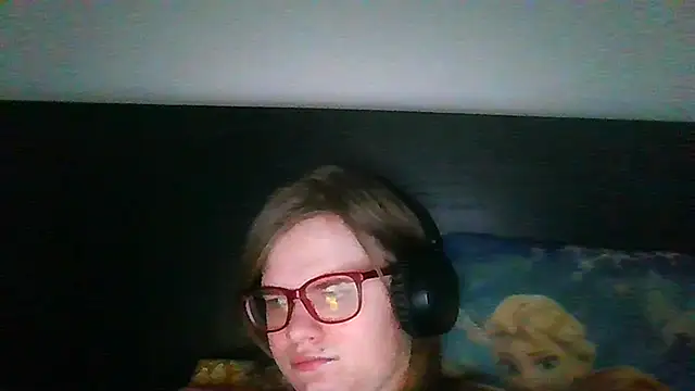 Moonolighta online show from 09-24-25, 08:17