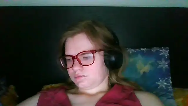 Moonolighta online show from 10-09-25, 07:28