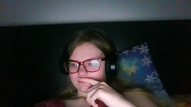 Moonolighta online show from 10-10-25, 06:45