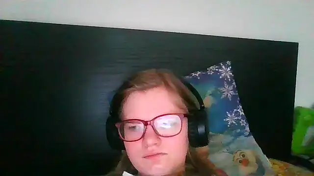 Moonolighta online show from 02-01-26, 08:13