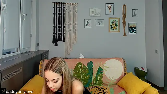 daddyonlyloveme online show from 09-10-25, 08:20