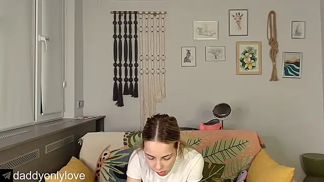 daddyonlyloveme online show from 11-02-25, 09:17