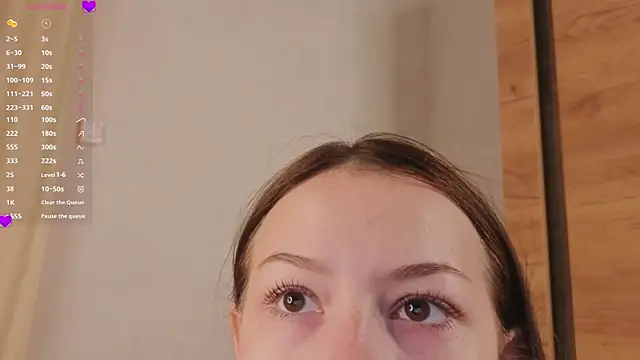 BlushinBloom online show from 10-18-25, 06:05