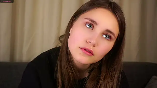 EthalFlowers online show from 11-26-25, 12:22