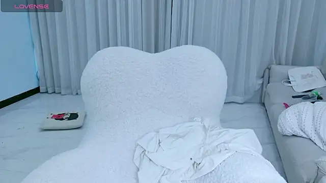 rainybb online show from 10-19-25, 09:43