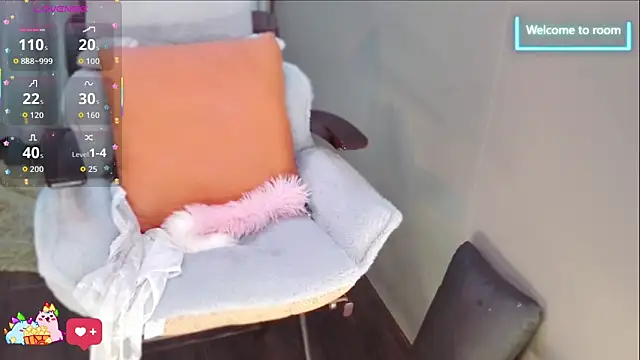 Snapshot of LINLIN-2025 chatting on 10-23-25, 02:05 LINLIN-2025 online show from 10-23-25, 02:05