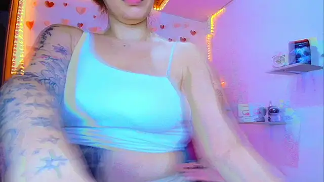 Snapshot of Anny_Hurtado chatting on 10-01-25, 06:52 Anny Hurtado online show from 10-01-25, 06:52