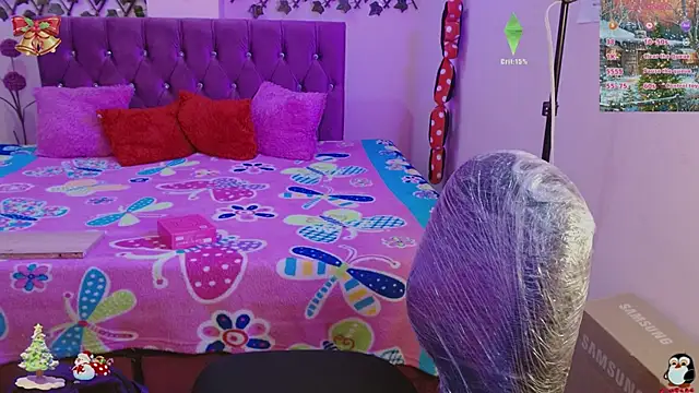 Snapshot of Estrella__sex chatting on 11-30-25, 08:13 Estrella sex online show from 11-30-25, 08:13