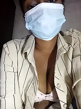 MickMicky online show from 10-26-25, 01:00