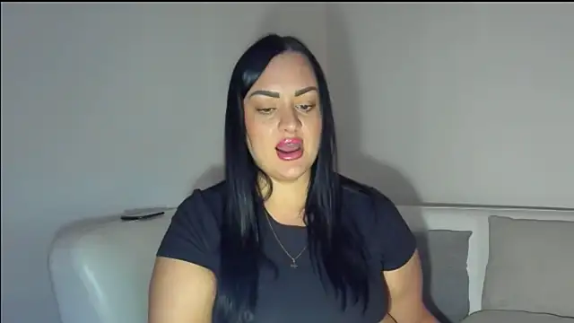 Snapshot of AliTemptress chatting on 10-15-25, 05:46 AliTemptress online show from 10-15-25, 05:46