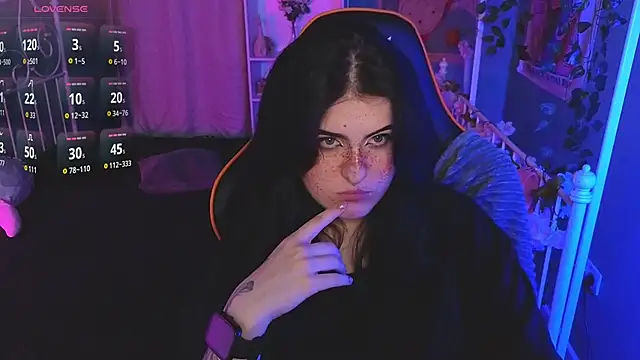 Dark Shine online show from 11-26-25, 06:47