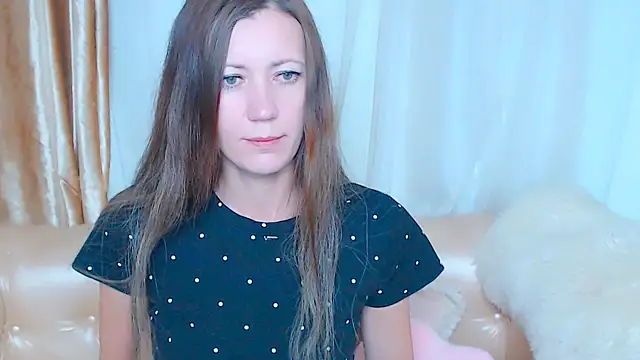 Bom Mia Bom online show from 10-19-25, 11:38