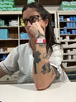 ferchule7 online show from 09-30-25, 05:18