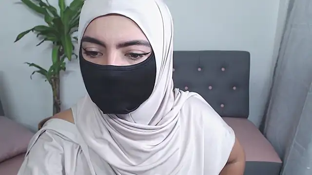 jade nassar online show from 10-15-25, 08:42