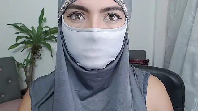 jade nassar online show from 11-20-25, 04:40